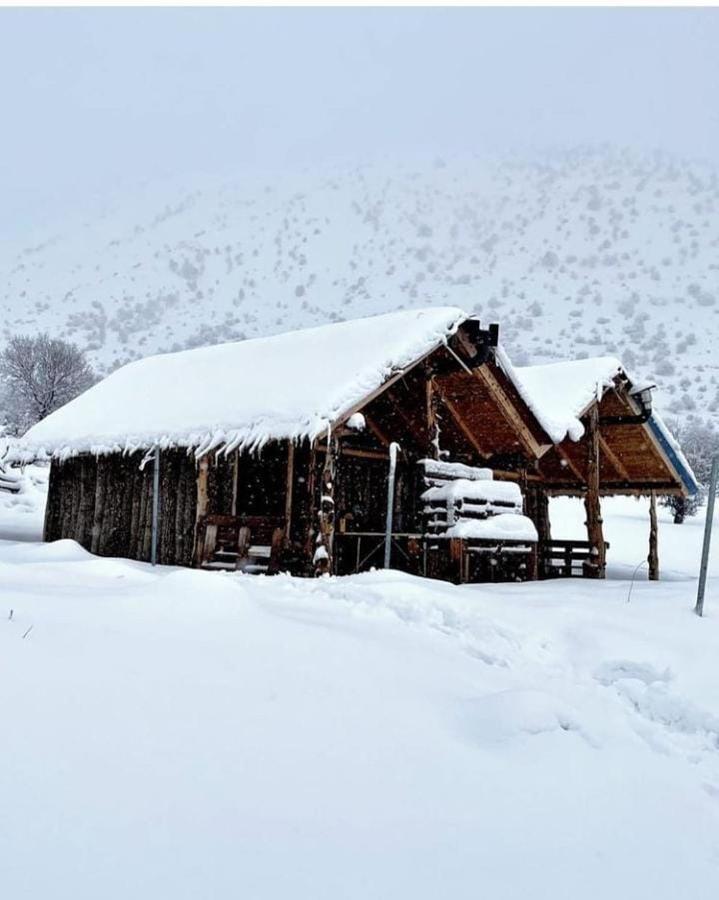 Camping Cajupi 호텔 Gjirokastër 외부 사진